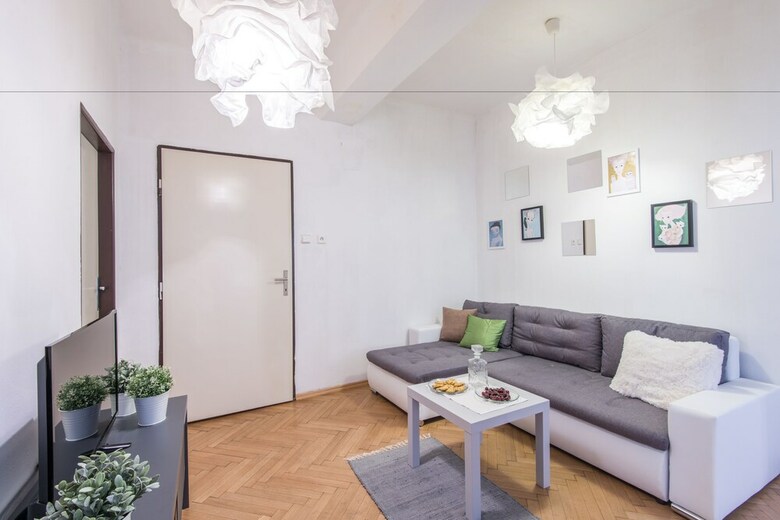 Lodecka Apartment