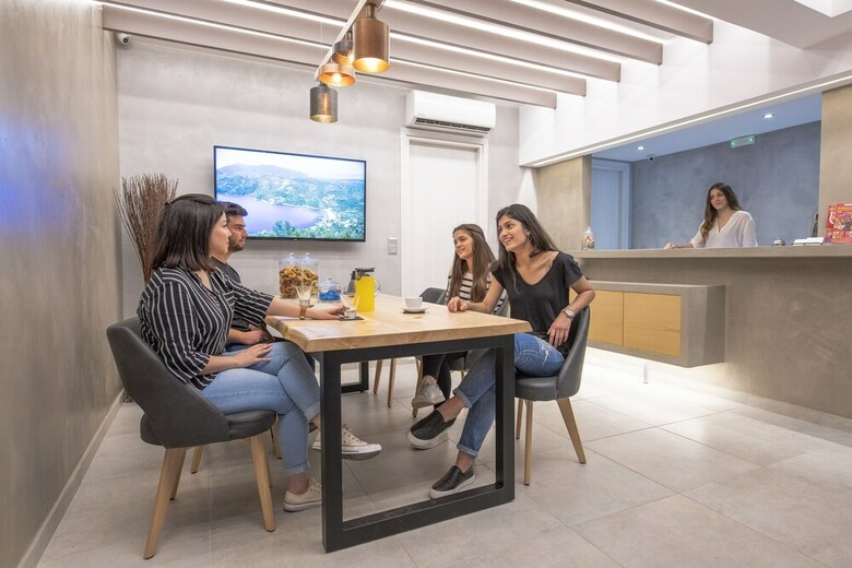 Aparthotel Acropolis Stay