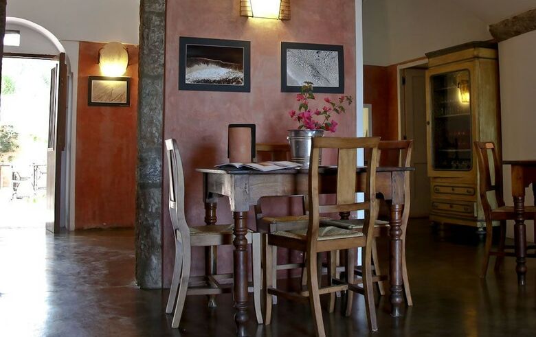 Hotel Zubebi Resort