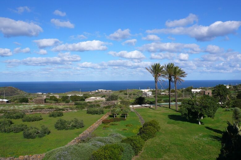 Hotel Zubebi Resort