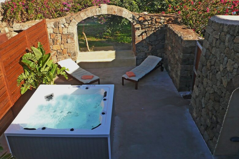 Hotel Zubebi Resort