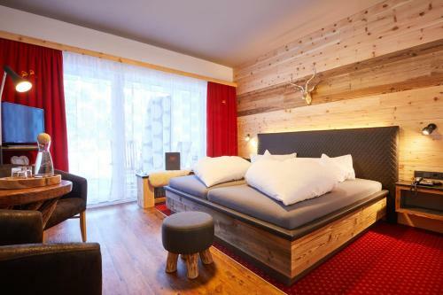 Hotel L�ngenfelder Hof