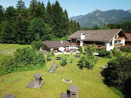 Hotel L�ngenfelder Hof