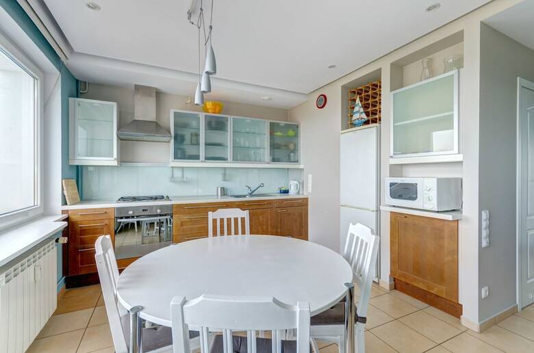 Dom & House - Level Eleven Apartment Sea View