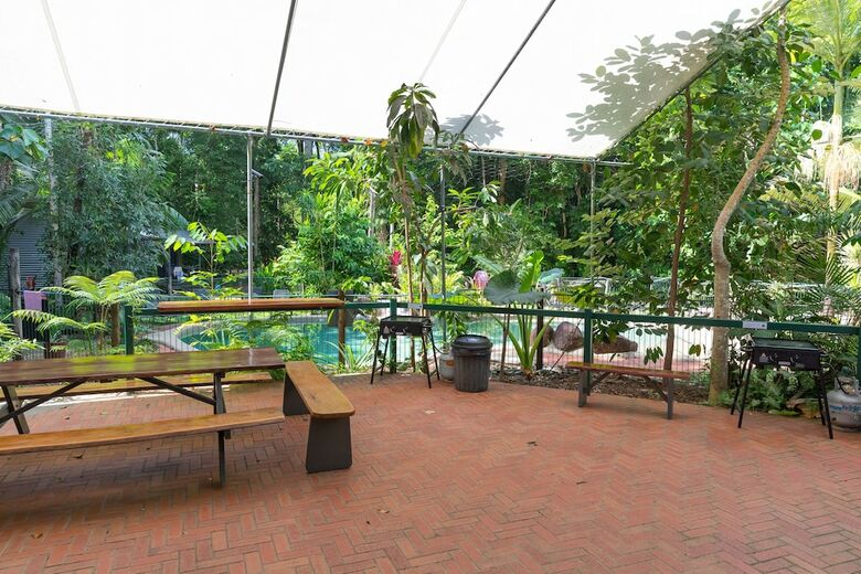 Hostal Safari Lodge