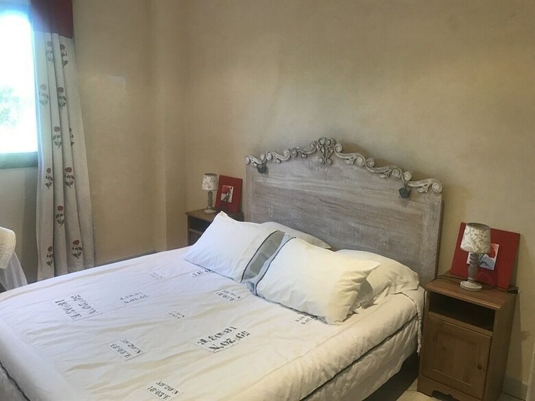 Bed & Breakfast Chambre D'h�tes Domaine Pero Longo