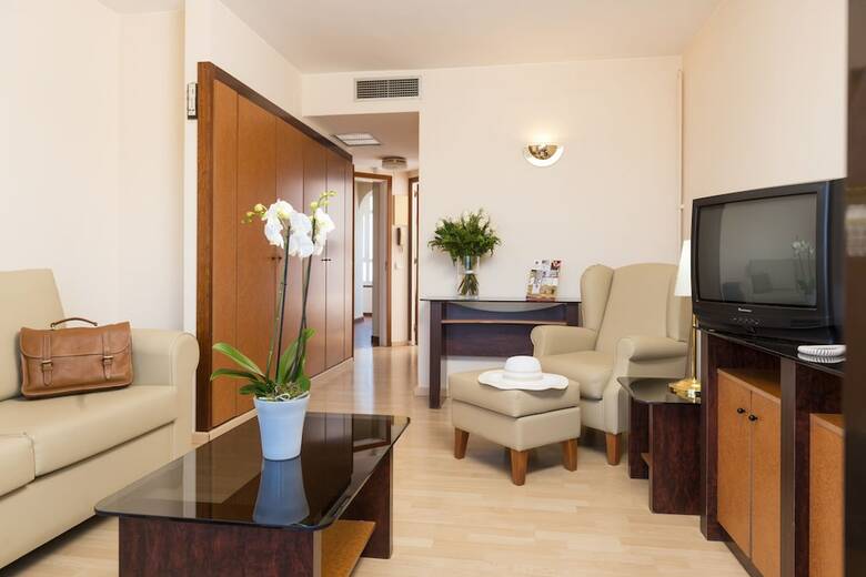 Hotel Gem Wellness & Spa