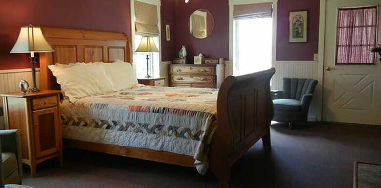 The Feathered Star Bed And Breakfast