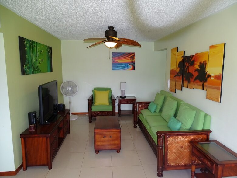 Apartamentos Jaco Beach Condos