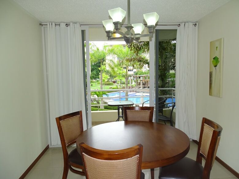 Apartamentos Jaco Beach Condos