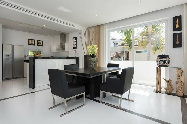 The Beach House Apartment