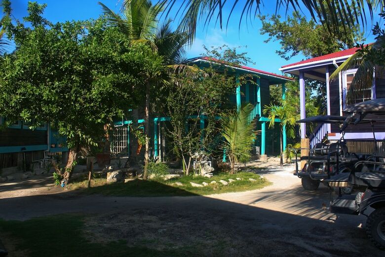 Hotel Bella Vista Guesthouse & Cabins