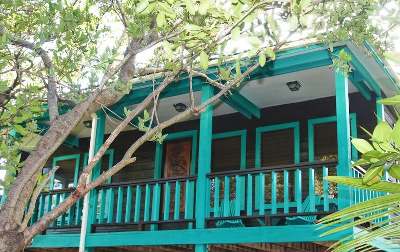 Hotel Bella Vista Guesthouse & Cabins