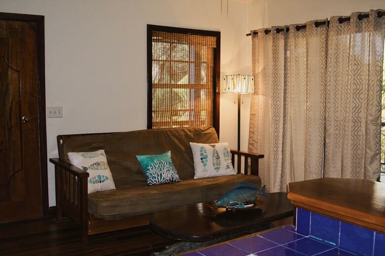 Hotel Bella Vista Guesthouse & Cabins