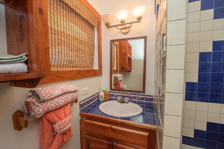 Hotel Bella Vista Guesthouse & Cabins