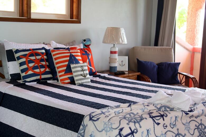Hotel Bella Vista Guesthouse & Cabins