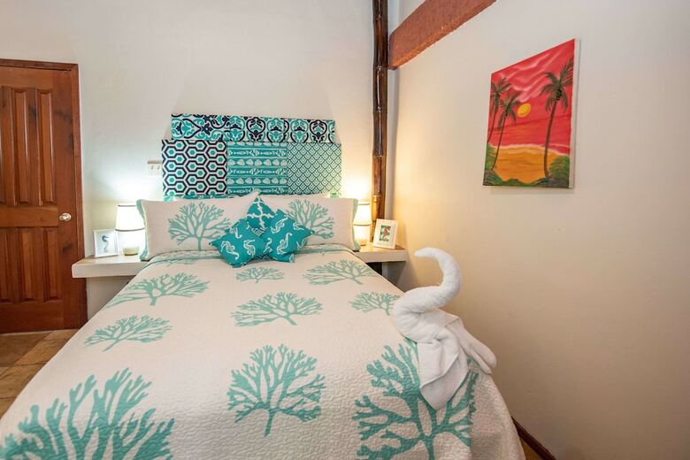 Hotel Bella Vista Guesthouse & Cabins