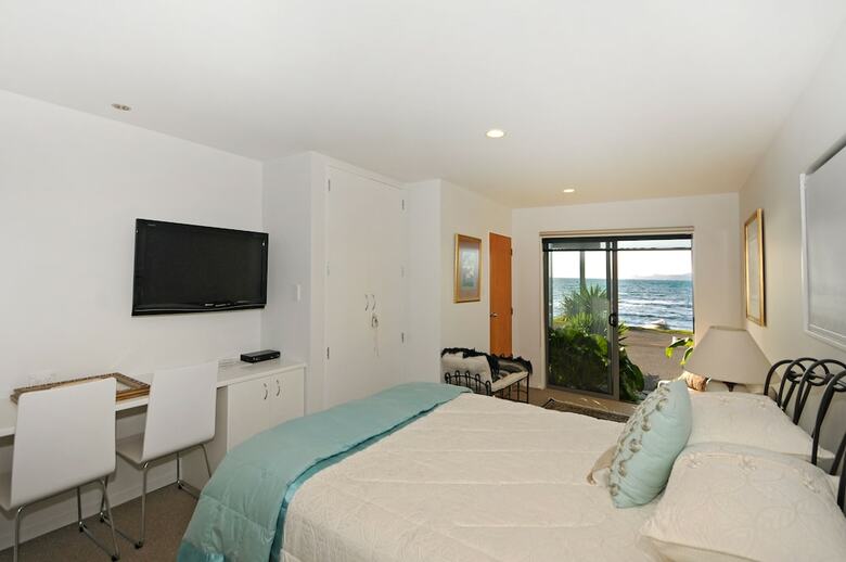 Kapiti Waves Bed & Breakfast