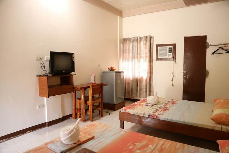 Hotel Mountain Beach Resort
