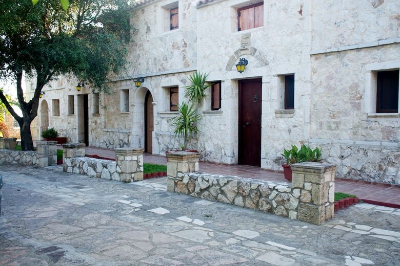 Apartamentos Monte E Mare