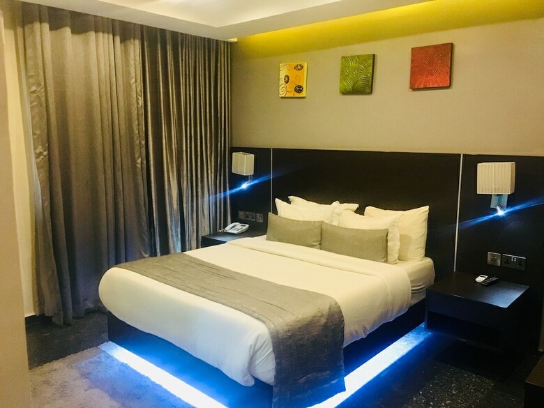 The Nook Hotel