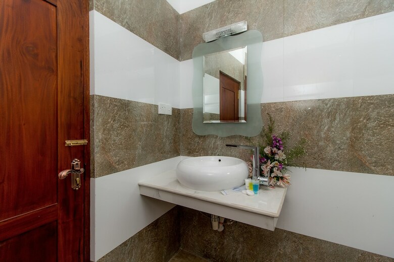Hotel Lindaura Lagoon
