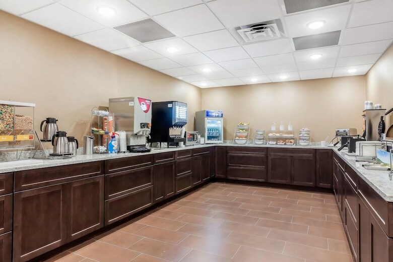 Hotel Comfort Suites La Vista - Omaha