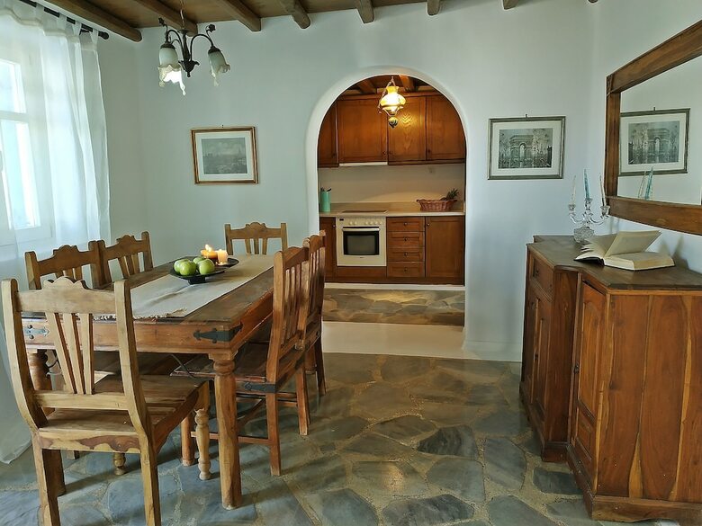 Apartamentos Ornos Suites