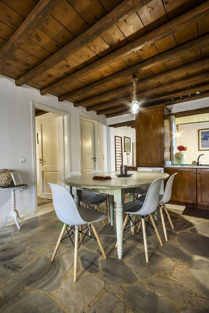 Apartamentos Ornos Suites