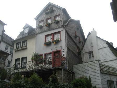 Bed & Breakfast G�stehaus Luise