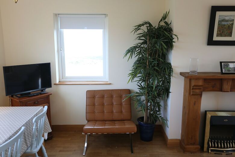 Hotel Rolling Wave Guesthouse