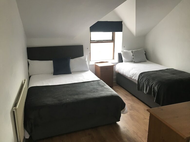 Hotel Rolling Wave Guesthouse