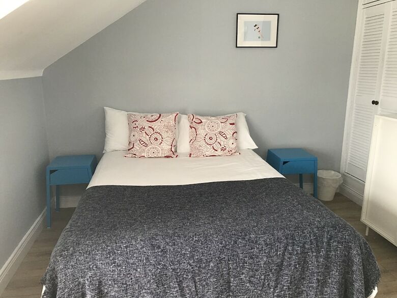 Hotel Rolling Wave Guesthouse