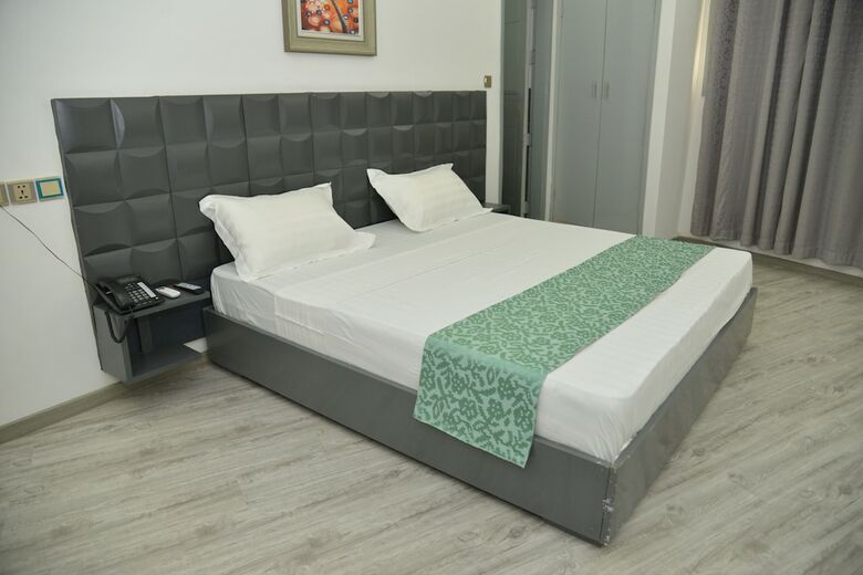 Jess Hotel Kpalim�