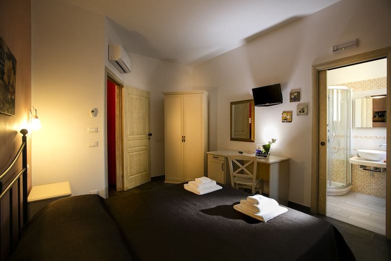 Bed & Breakfast Triskell Camere & Relax