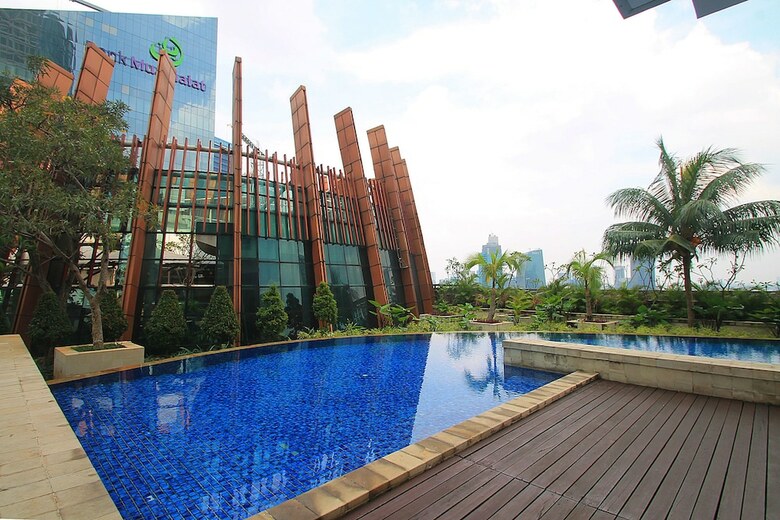 The Condotel At Kuningan City Apartment