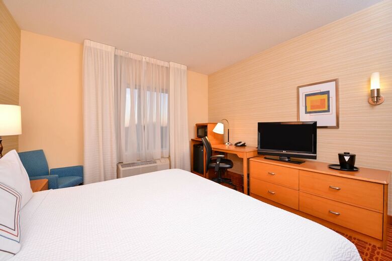 Hotel Fairfield Inn & Suites By Marriott White Marsh