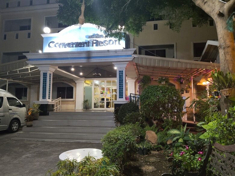 Hotel Convenient Resort