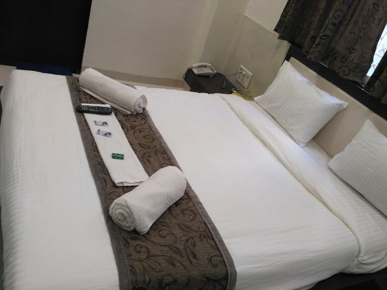 Hotel Everest Inn