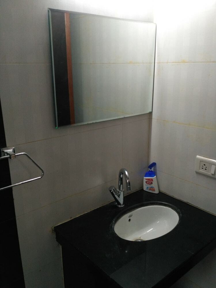 Hotel Everest Inn
