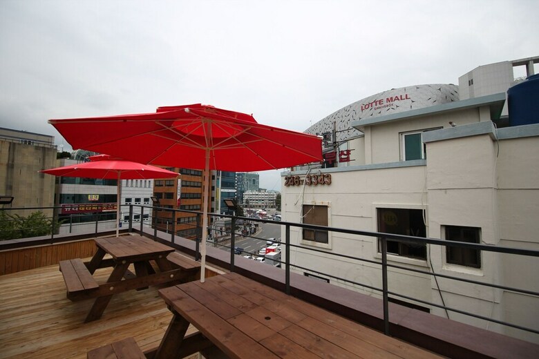Hotel 24 Guesthouse Nampo Station