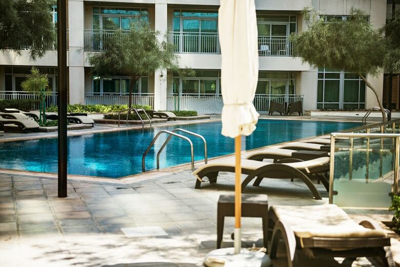 Dream Inn Dubai Apartments - Burj Views