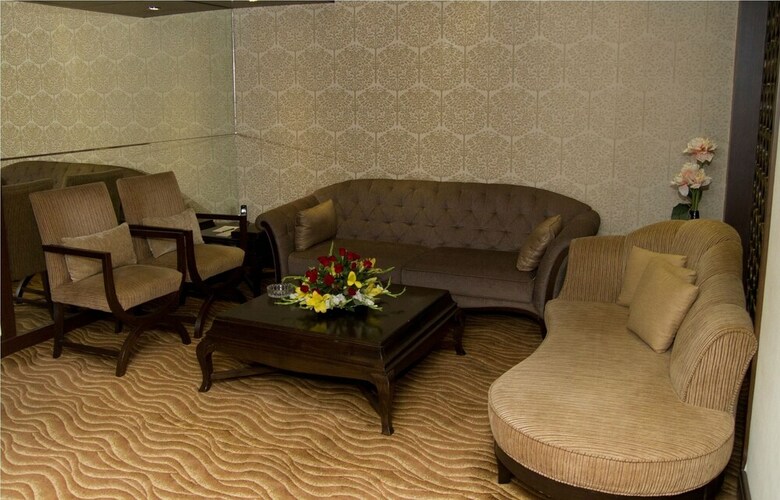 Hotel Centre Point