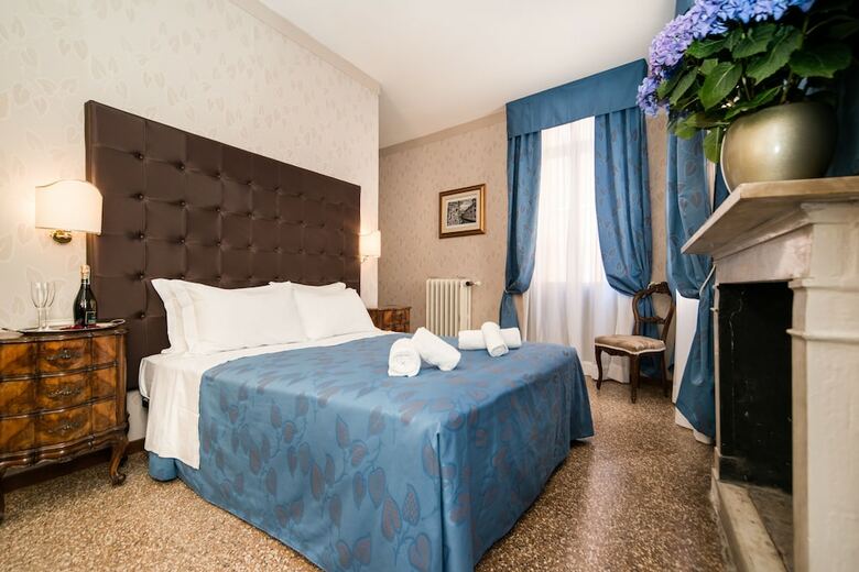 Hotel Ca' Lavezzera