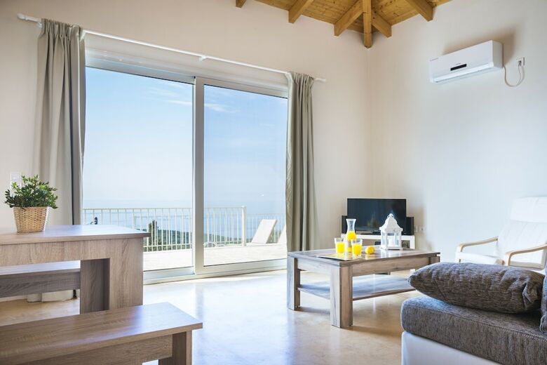 Magganos Sunset Villas