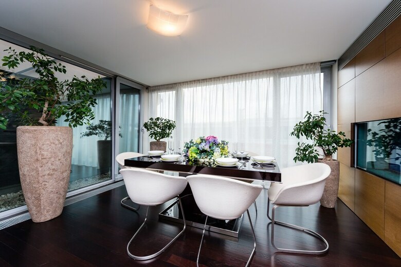 Empirent Grand Central Apartments