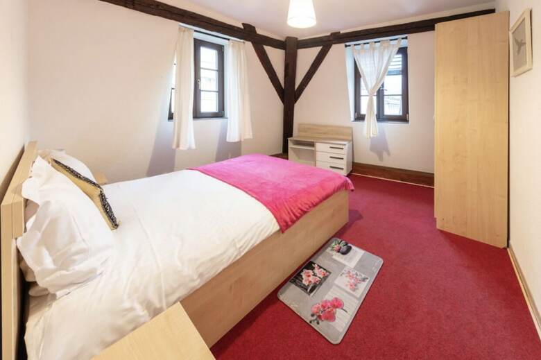 Hostellerie De L'hotel De Ville