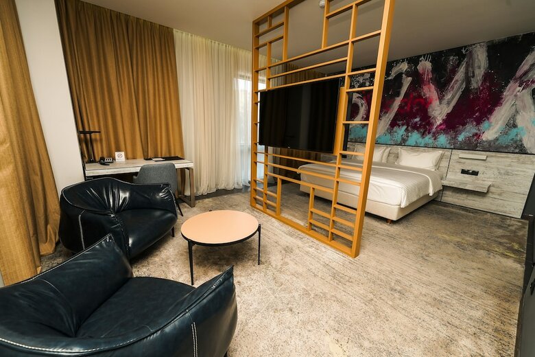 Messier 53 Hotel Yerevan