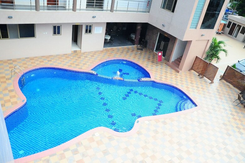 Tomreik Hotel