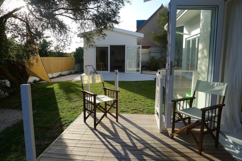 Pashasha Beach House
